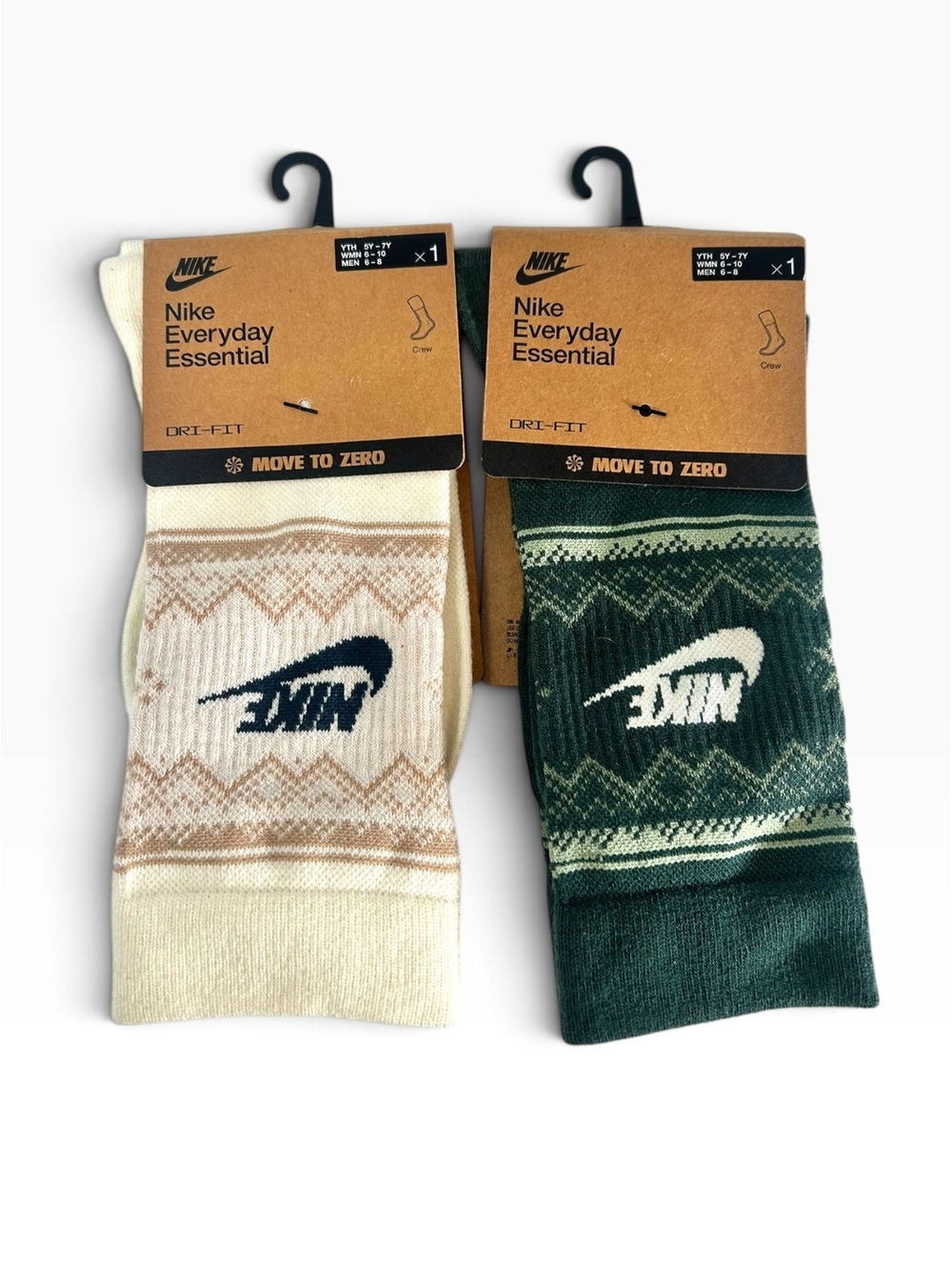 Nike Everyday Essential Fair Isle Crew Socks 2 Pack NWT Youth 5Y-7Y / W 6-10⁠